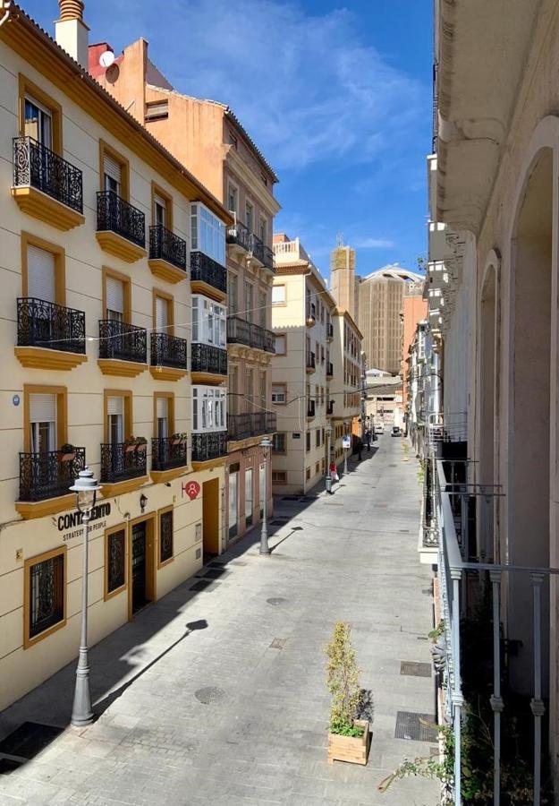 Apartamento En El Centro, Tranquilo Y Luminoso Málaga Dış mekan fotoğraf